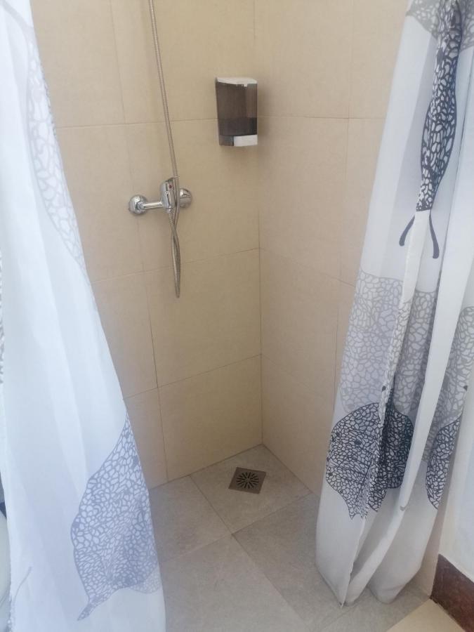Alecer Guest house